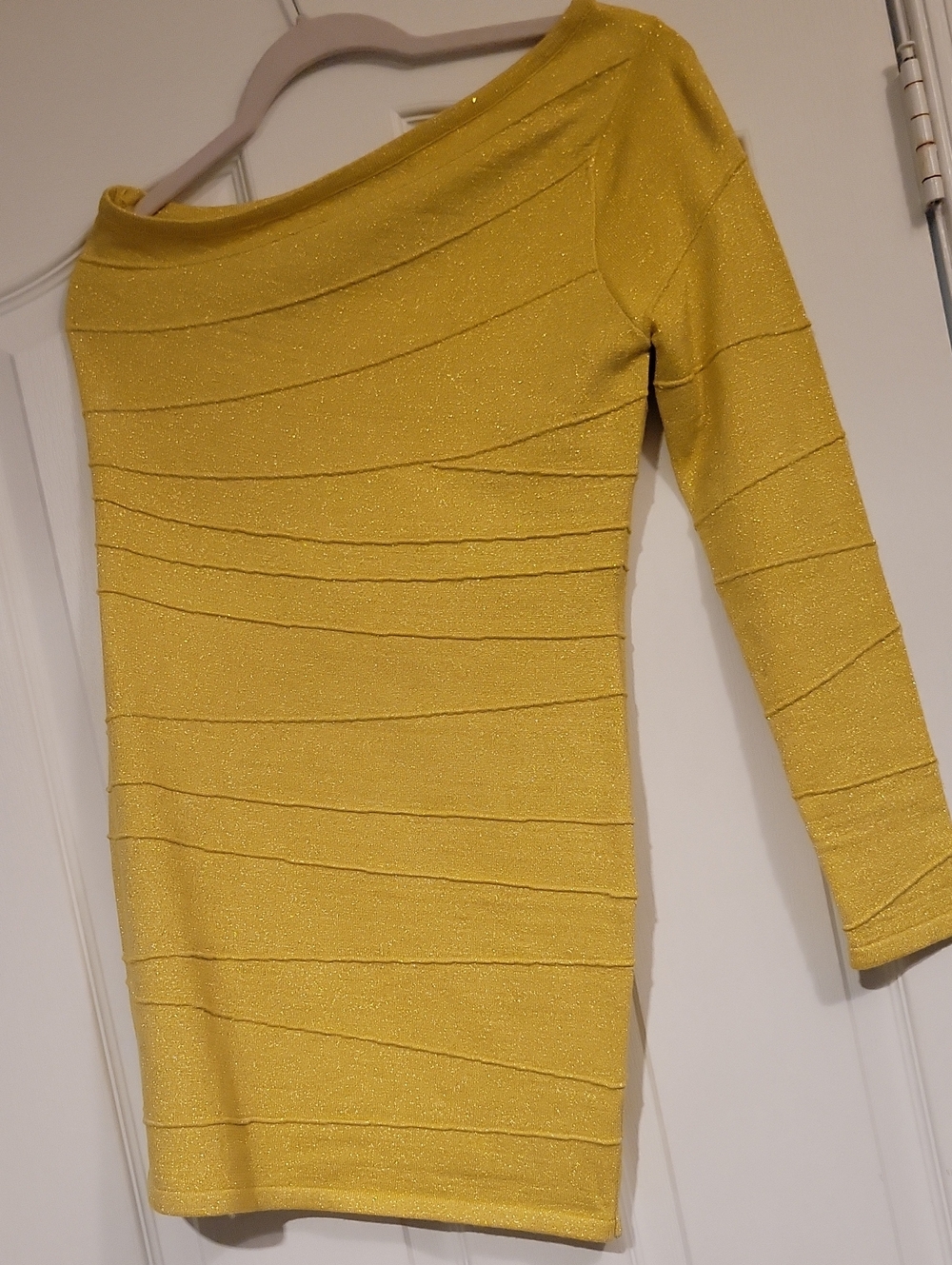 WOW couture Yellow Gold Glitter Off-the-Shoulder Bodycon Mini Dress, Size L